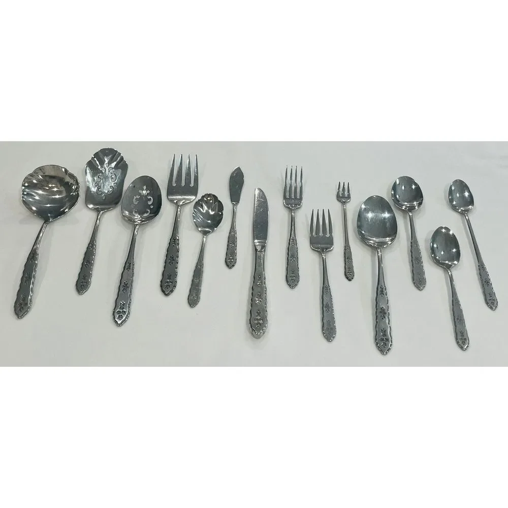 Oneida  Serving Spoon FLORAL BOUQUET Stainless Distinction‎ Silverware Flatware